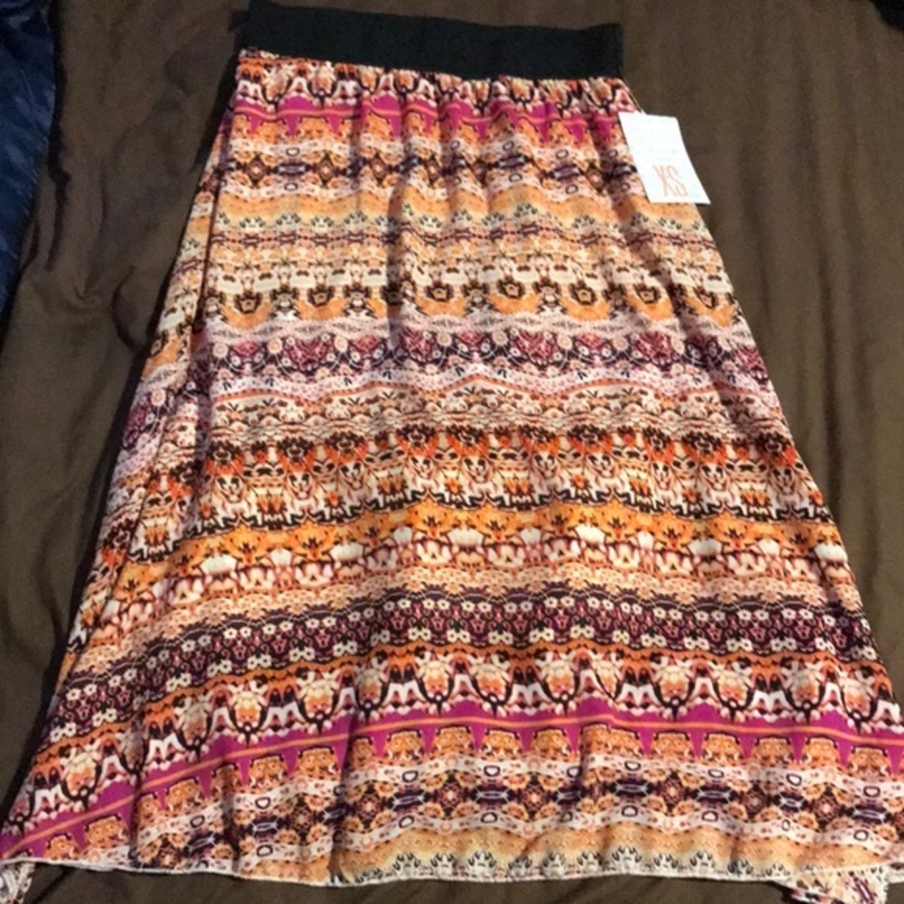 LuLaRoe LLR Lola‎ flowing lines skirt New NWT made in the USA